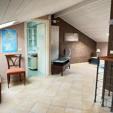 Casa Perfetta Per Grandi Famiglie, Con Jacuzzi Bevera (Liguria)