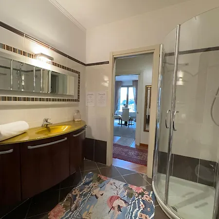 Holiday home Casa Perfetta Per Grandi Famiglie, Con Jacuzzi